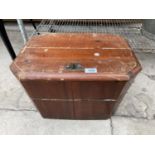 A VINTAGE WOODEN STORAGE BOX WITH BRASS DETAILING