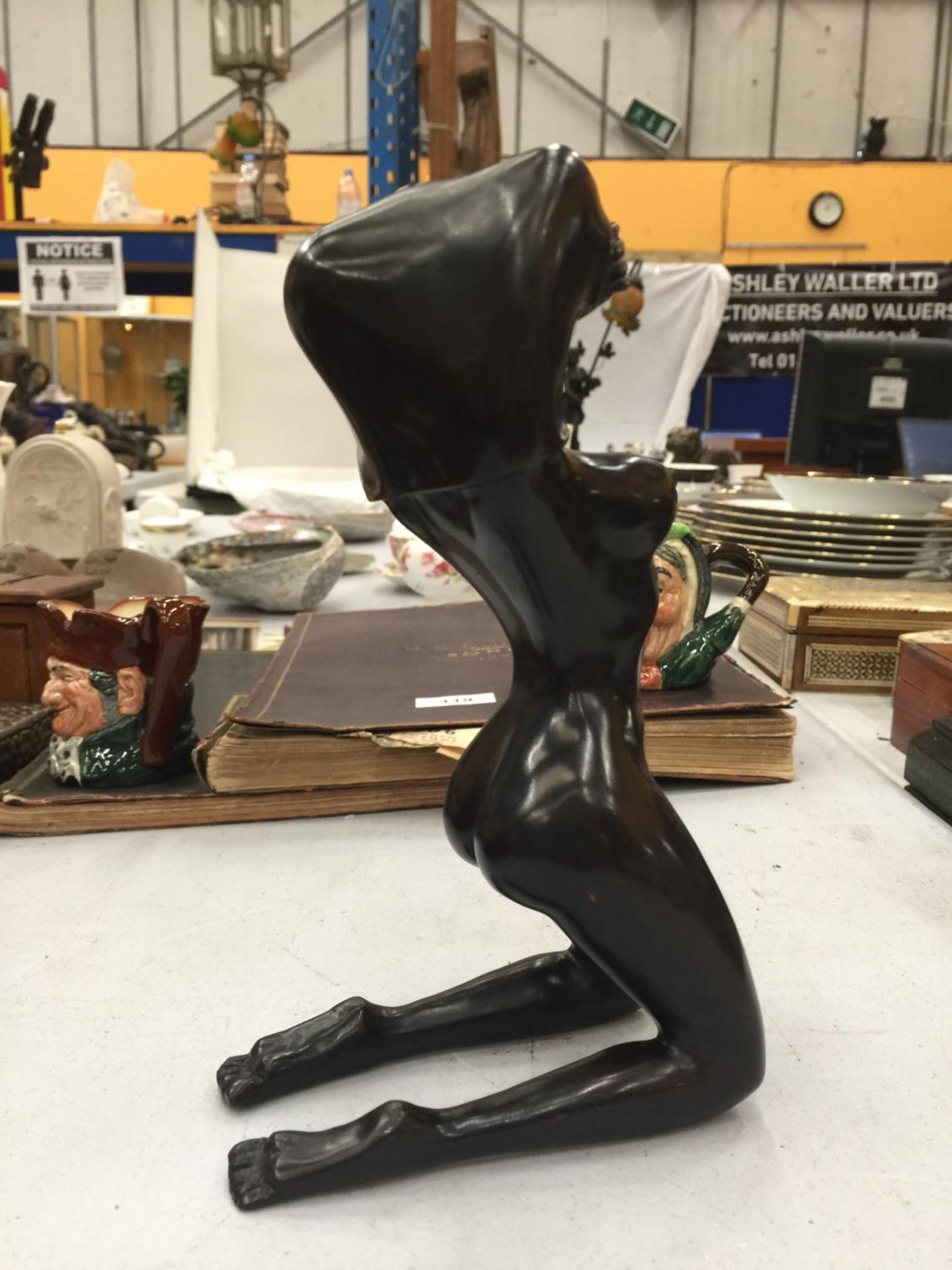 A BRONZED MODEL OF A NUDE HEIGHT 20CM - Image 11 of 12