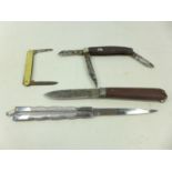 THREE ASSORTED KNIVES BLADE LENGTHS 4 CM TO 9 CM