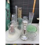 A LARGE QUANTITY OF VARIOUS GLASS VASES