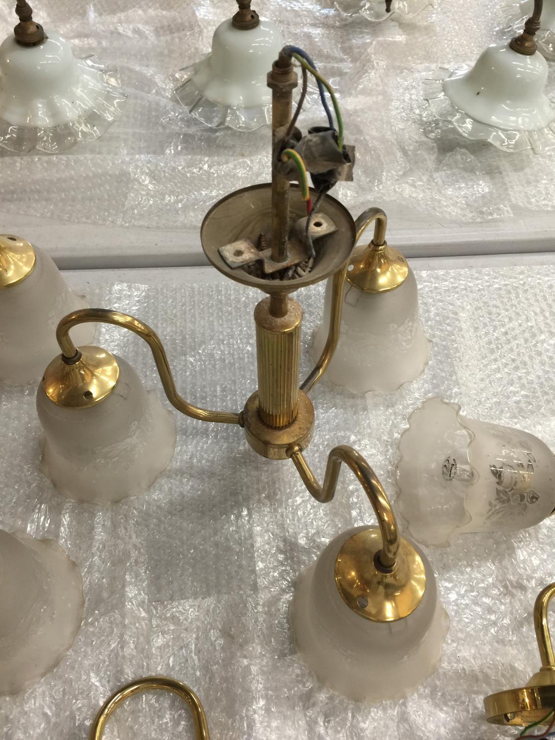 A PAIR OF VINTAGE BRASS THREE BRANCH CEILING LIGHTS WITH FROSTED GLASS. DROP 28.5CM, WIDTH 42CM, - Image 2 of 7