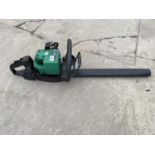 A PERFORMANCE POWER PETROL HEDGE TRIMMER