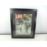 A FRAMED LIFE MAGAZINE VIETNAM ISSUE DATED AUGUST 25TH 1961, FRAME 50CM X 41CM