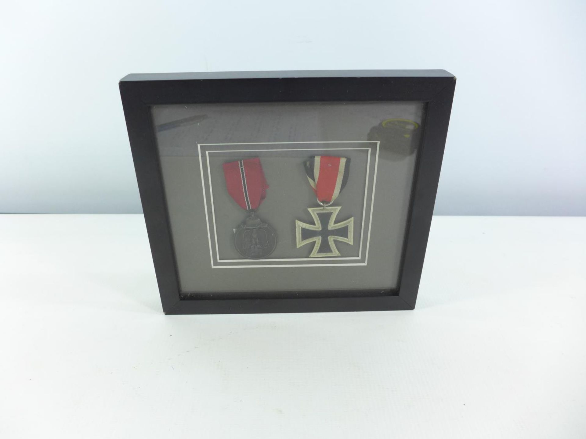 A FRAMED NAZI MEDAL IRON CROSS SECOND CLASS AND A NAZI EASTERN FRONT MEDAL - Image 5 of 5