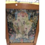 A VINTAGE FIRE SCREEN WITH TAPESTRY INLAY MADE OF OAK