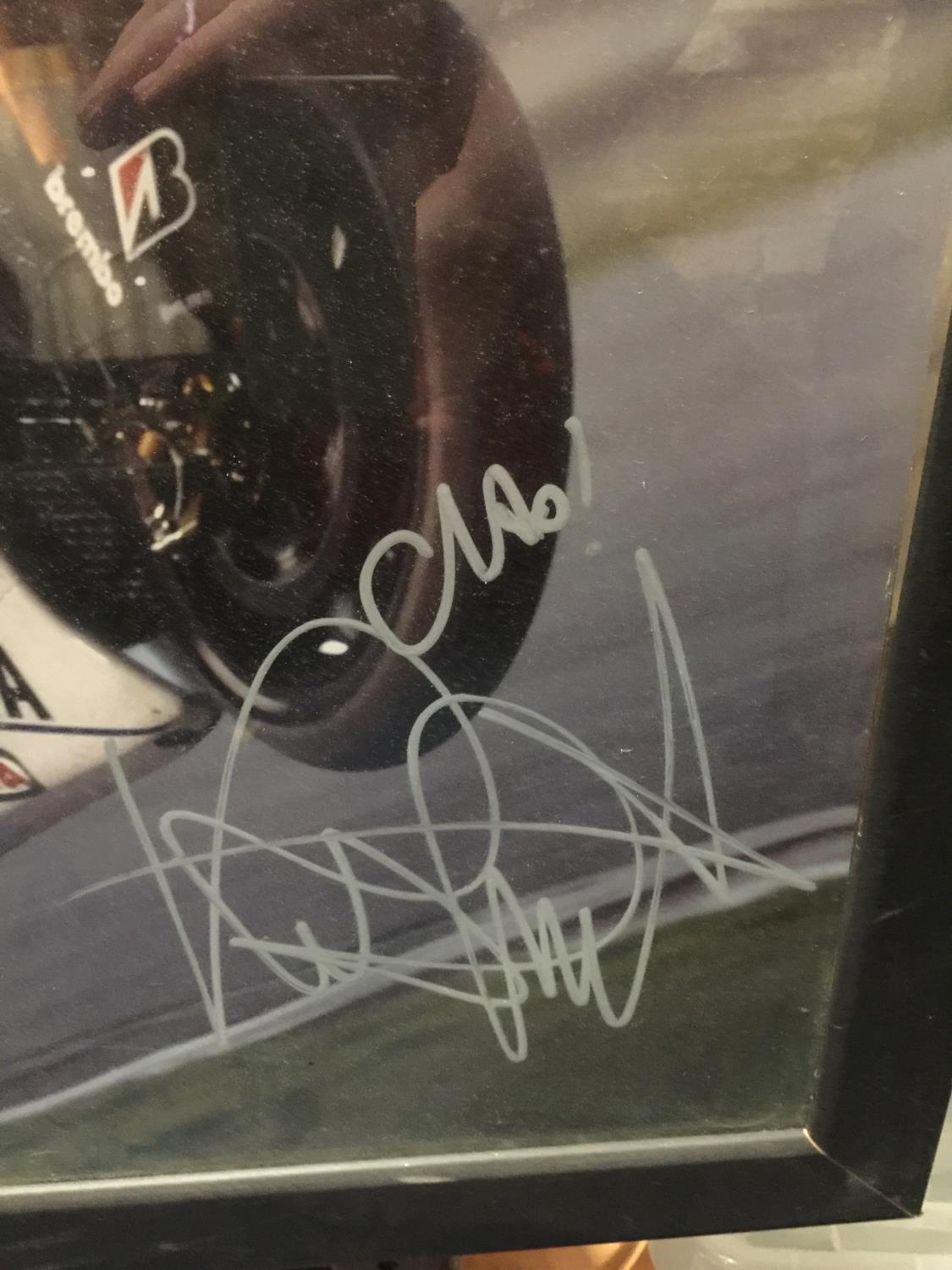 A FRAMED PRINT OF VALENTINO ROSSI ON A YAMAHA FIAT NO. 46 - SIGNED- NO AUTHENTICATION - Image 2 of 2