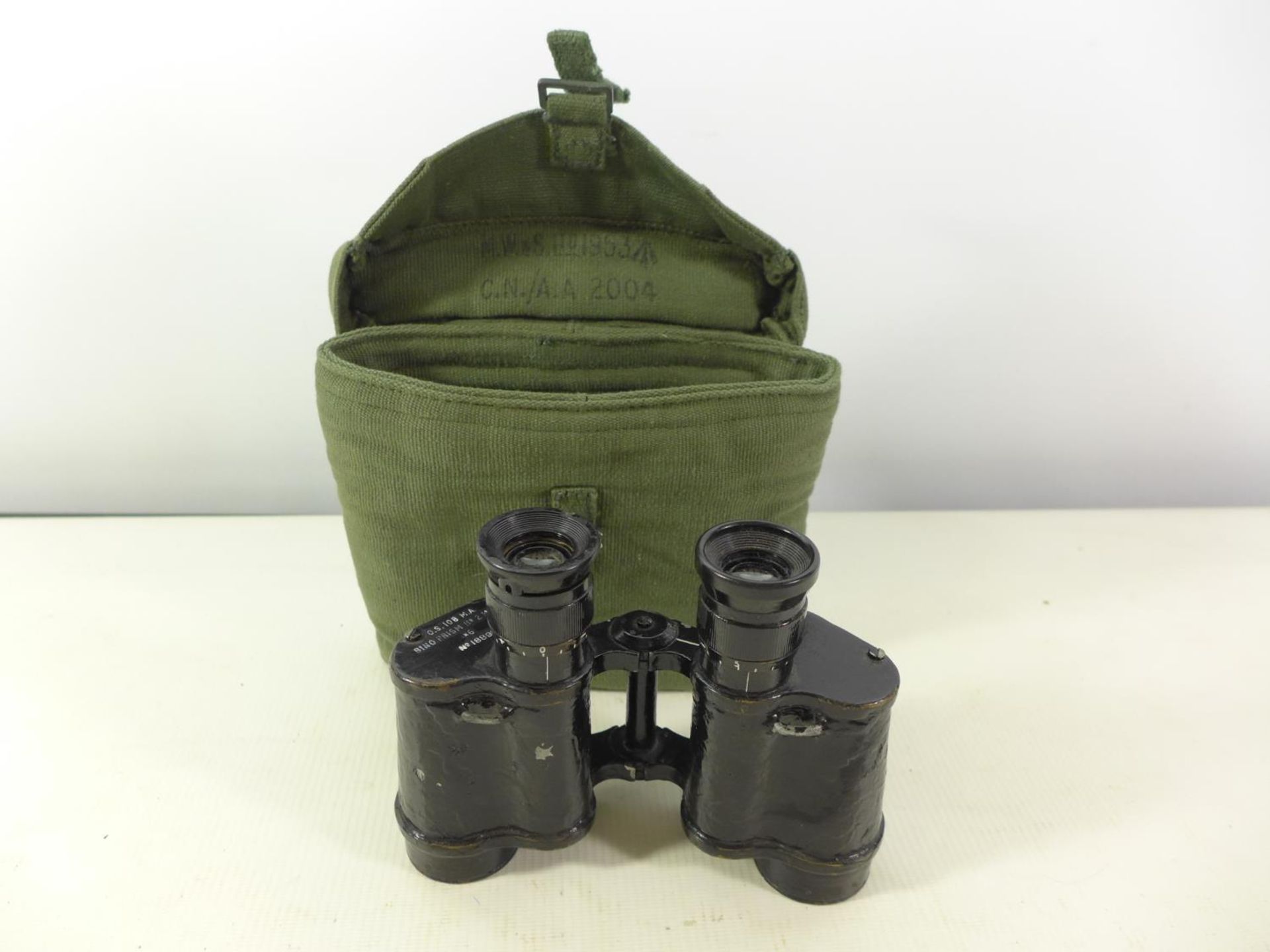 A PAIR OF BRITISH KERSHAW NO.2 MKII BINOCULARS AND CASE