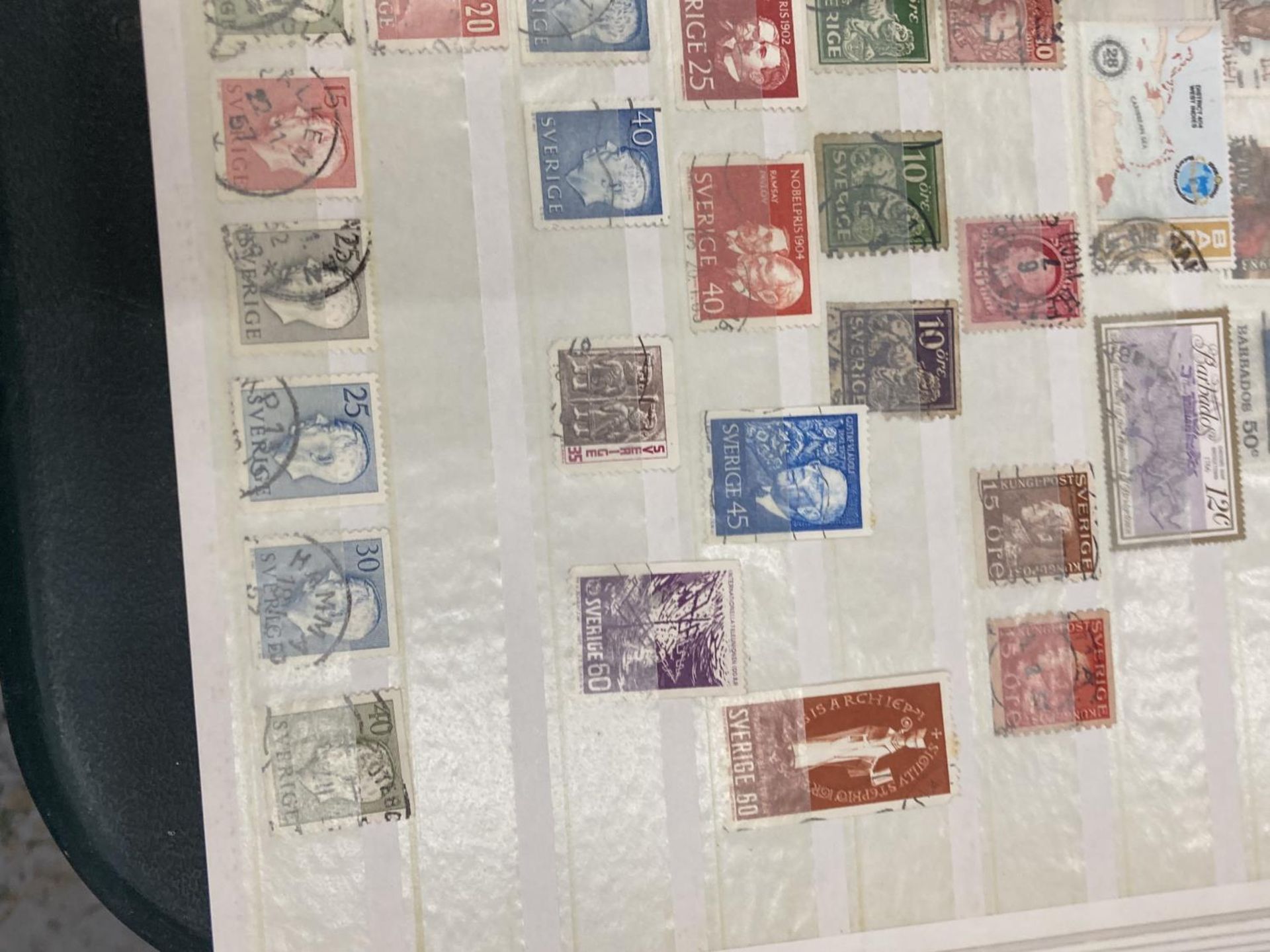 A STAMP ALBUM OF INTERNATIONAL STAMPS TO INCLUDE SWITZERLAND, SOUTH AFRICA, NORWAY, BARBADOS, - Image 2 of 6