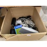 AN ASSORTMENT OF ITEMS TO INCLUDE A BOSE SPEAKER AND CABLES ETC