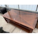 A MODERN MAHOGANY TWO TIER COFFEE TABLE, 47X23.5"