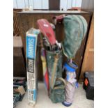 AN ASSORTMENT OF ITEMS TO INCLUDE VINTAGE GOLF CLUBS, A BISSELL SHAMPOO MASTER AND A GOLF BAG ETC
