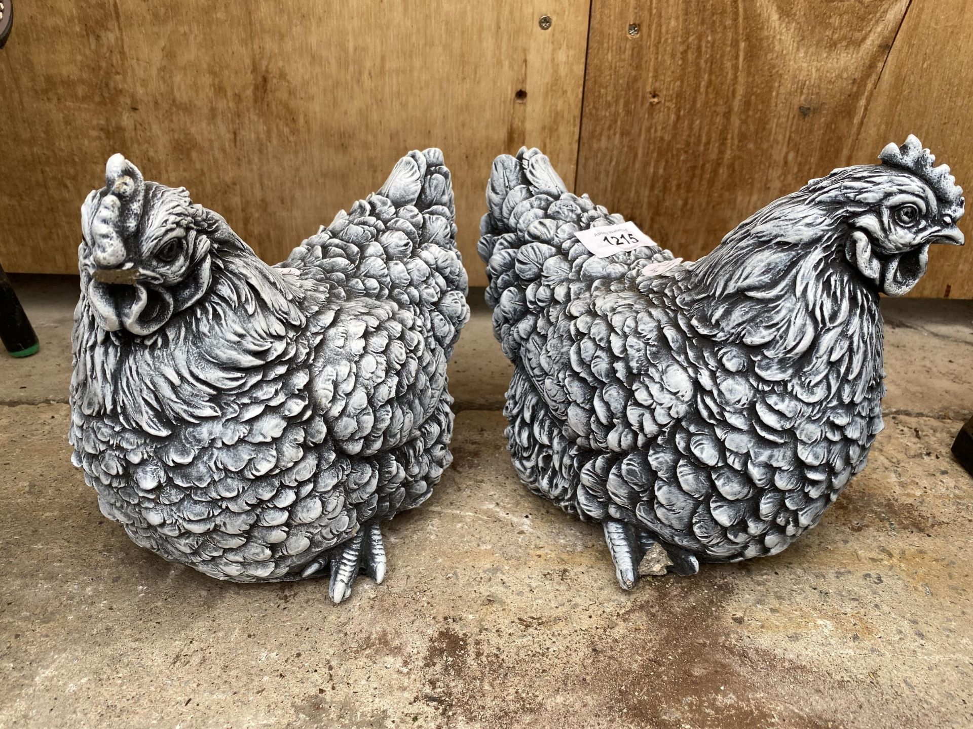 A PAIR OF DECORATIVE GARDEN PEKIN HEN ORNAMENTS