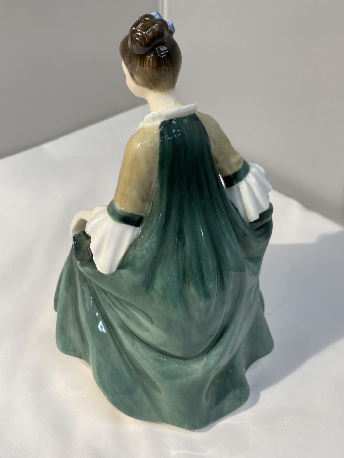 TOW ROYAL DOULTON FIGURES TO INCLUDE ELEGANCE HN2264 AND JULIA HN2705 (SECONDS) - Image 6 of 7