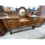 AN EARLY 20TH CENTURY OAK JACOBEAN STYLE MIRROR-BACK SIDEBOARD ON BARLEYTWIST LEGS, 60" WIDE