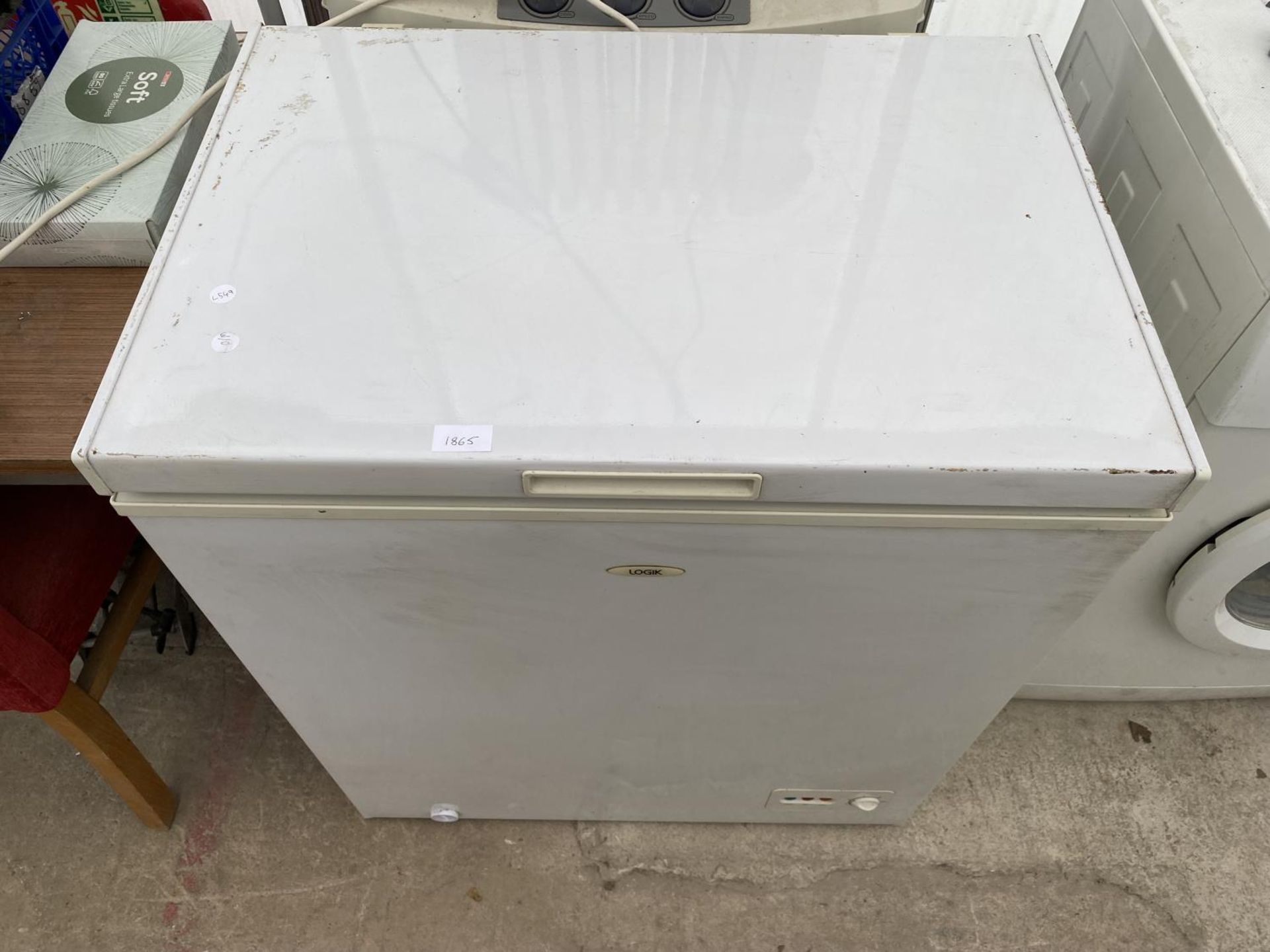 A WHITE LOGIK CHEST FREEZER