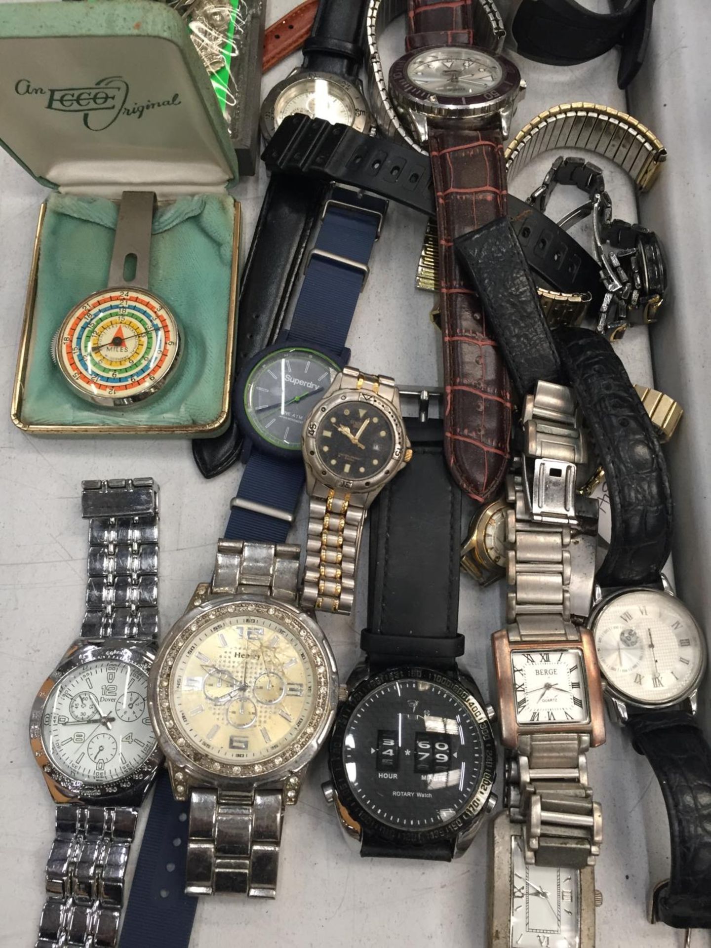 A COLLECTION OF WRISTWATCHES, SOME BOXED, TO INCLUDE SEKONDA, LORUS, SLAZENGER, ETC, PLUS A BOXED - Image 2 of 3