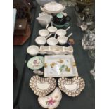 A QUANTITY OF CHINA AND CERAMICS TO INCLUDE ROYAL CROWN DERBY PIN DISHES, LIMOGES TRAY, LADEL
