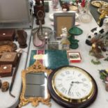 A QUANTITY OF ITEMS TO INCLUDE A WALL CLOCK, GILT FRAMED MIRROR, BESWICK CAT A/F, GLASSWARE, PICTURE