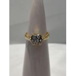 AN 18CT GOLD AND DIAMOND CLUSTER RING SIZE J GROSS WEIGHT 3.18G
