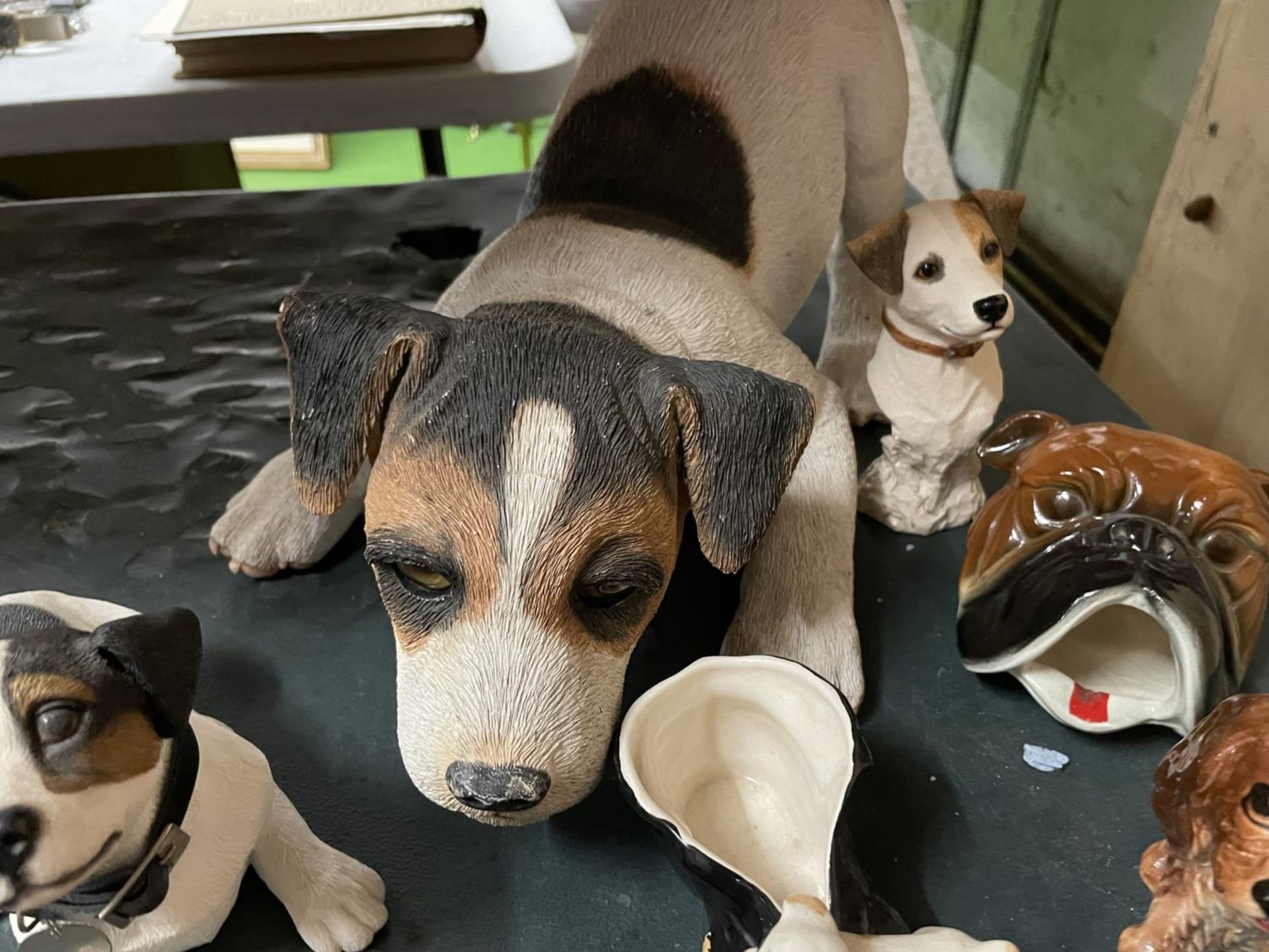 A QUANTITY OF DOG ORNAMENTS TO INCLUDE A LARGE TERRIER - Image 3 of 3