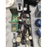 A COLLECTION OF WRISTWATCHES, SOME BOXED, TO INCLUDE SEKONDA, LORUS, SLAZENGER, ETC, PLUS A BOXED