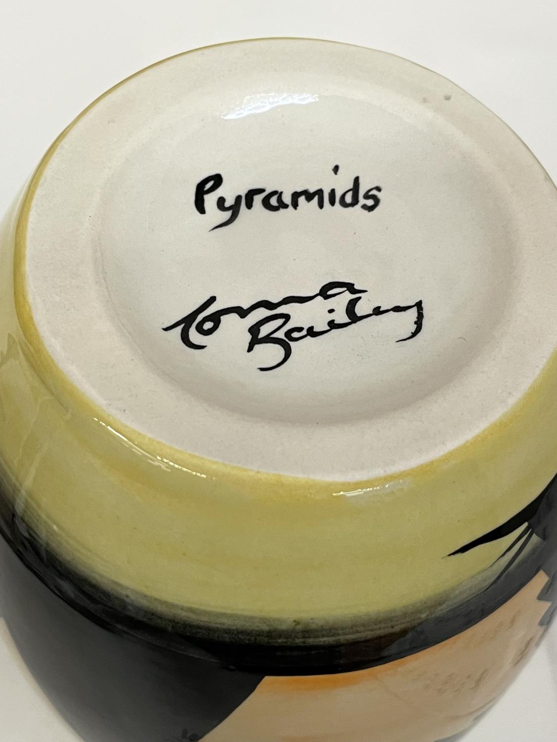 A LORNA BAILEY HANDPAINTED AND SIGNED LIPPED VASE PYRAMIDS - Image 5 of 5