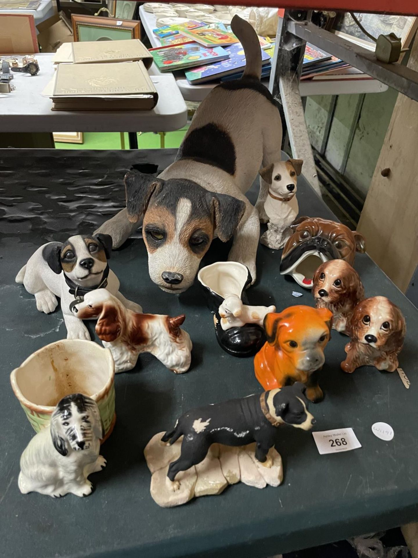 A QUANTITY OF DOG ORNAMENTS TO INCLUDE A LARGE TERRIER