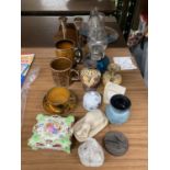 A QUANTITY OF ITEMS TO INCLUDE OIL LAMPS, CANDLESTICKS, WEDGWOOD TRINKET BOX, MUGS, VASES, ETC