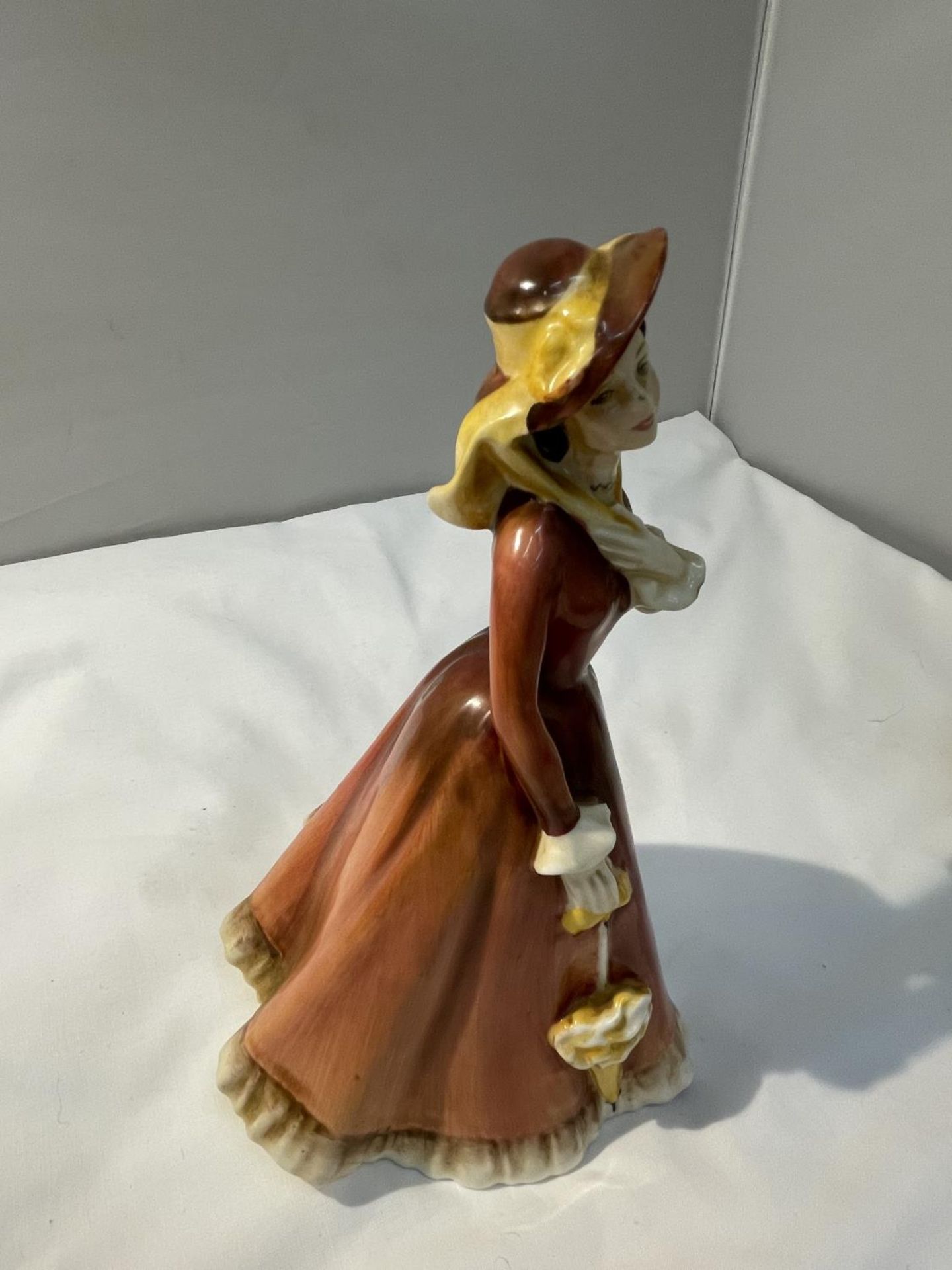 TOW ROYAL DOULTON FIGURES TO INCLUDE ELEGANCE HN2264 AND JULIA HN2705 (SECONDS) - Image 3 of 7