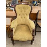 A VICTORIAN SPOON BACK CHAIR