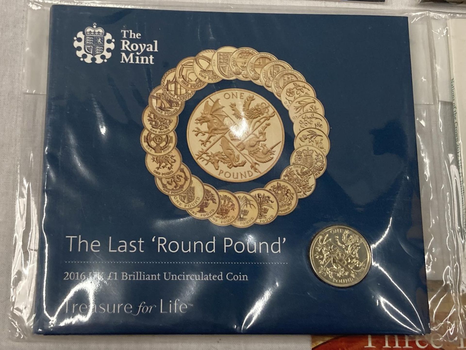 A UK SELECTION OF SIX UNOPENED COIN PACKS. - Image 4 of 6