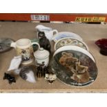 A COLLECTION OF ITEMS TO INCLUDE CABINET PLATES, ANIMAL FIGURINES, A LLADRO GOOSE, JUGS, ETC