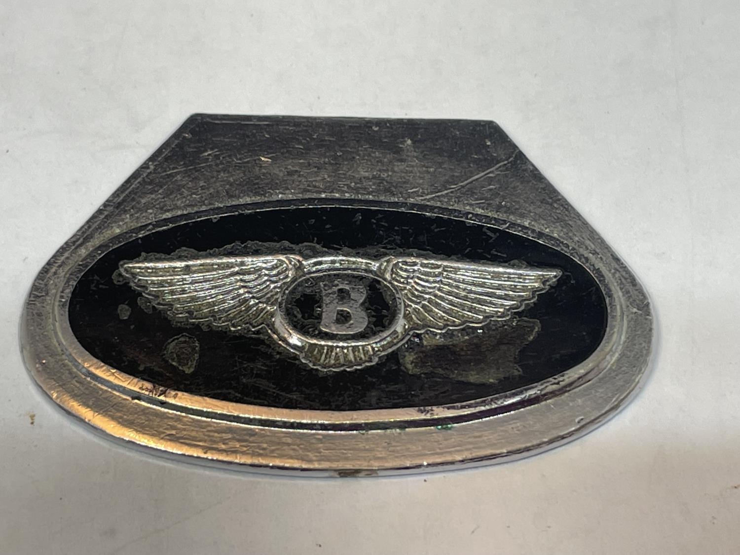 FIVE BENTLEY CAR BADGES - Image 2 of 4