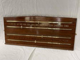 A VINTAGE MAHOGANY AND BRASS SNOOKER SCOREBOARD