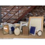 A QUANTITY OF VINTAGE PHOTO FRAMES