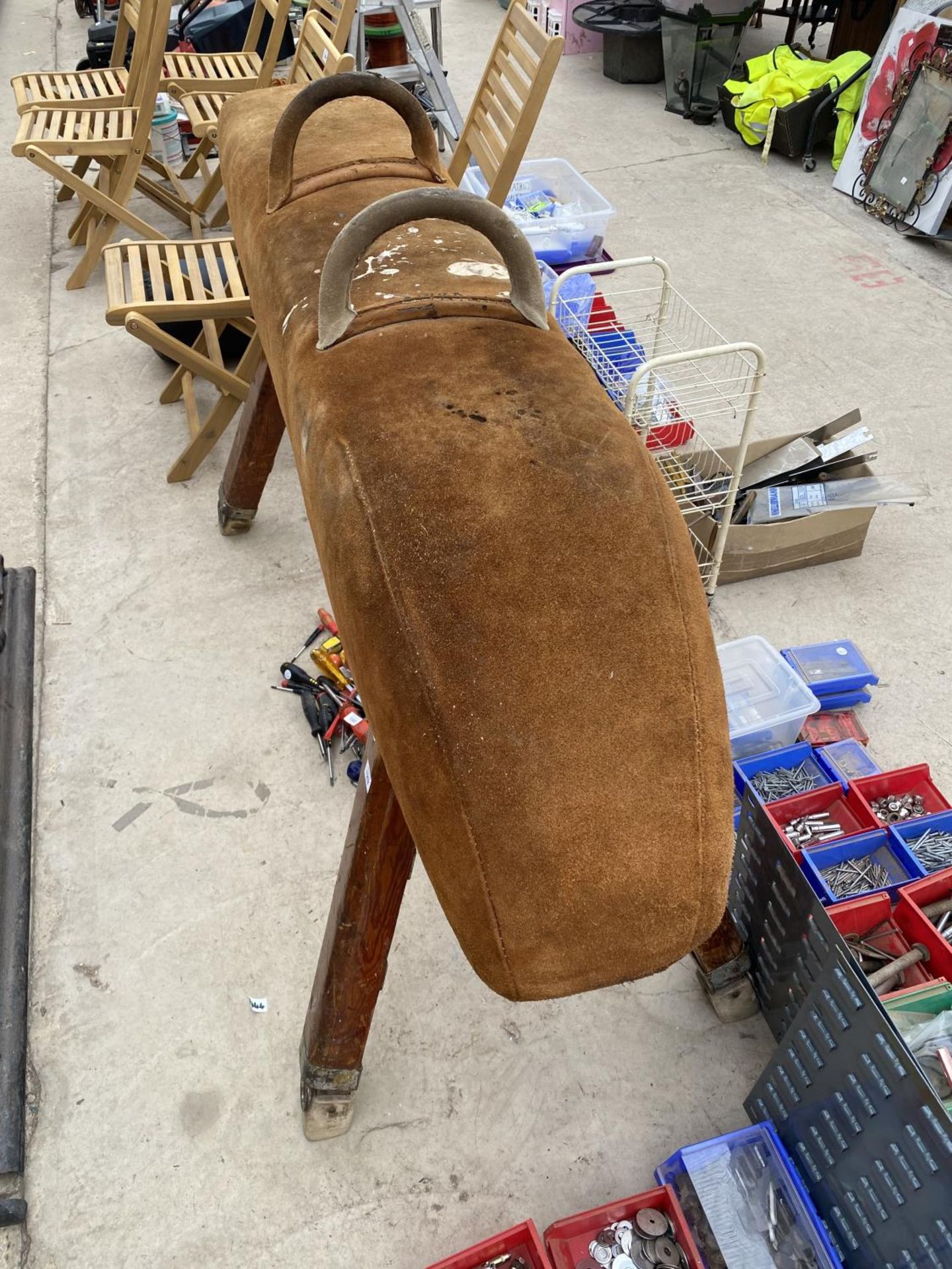 A VINTAGE POMMEL HORSE WITH HOOP BARS, ON FOUR ADJUSTABLE LEGS, 67X27" MAX, WITH SUEDE TOP - Image 2 of 4