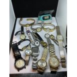 A LARGE QUANTITY OF WATCHES