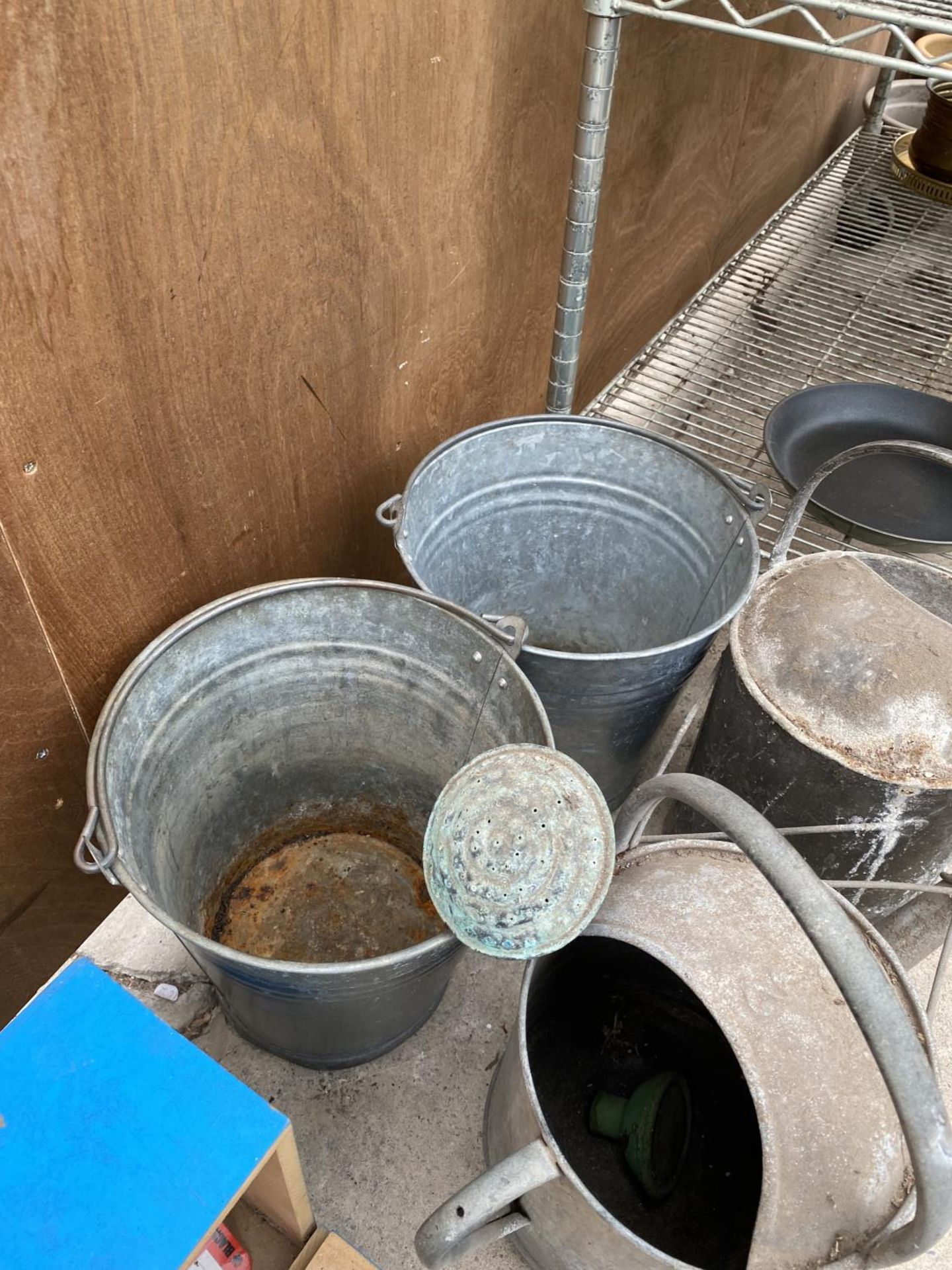 TWO VINTAGE GALVANISED WATERING CANS AND TWO GALVANISED BUCKETS - Image 2 of 3