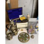 VARIOUS VINTAGE ITEMS TO INLCUDE CALIPERS, STONEWARE BOTTLE, PLATED T SET ETC