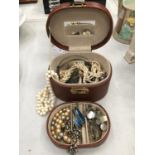 A JEWELLERY BOX CONTAINING BEADS, NECKLACES, BANGLES, ETC
