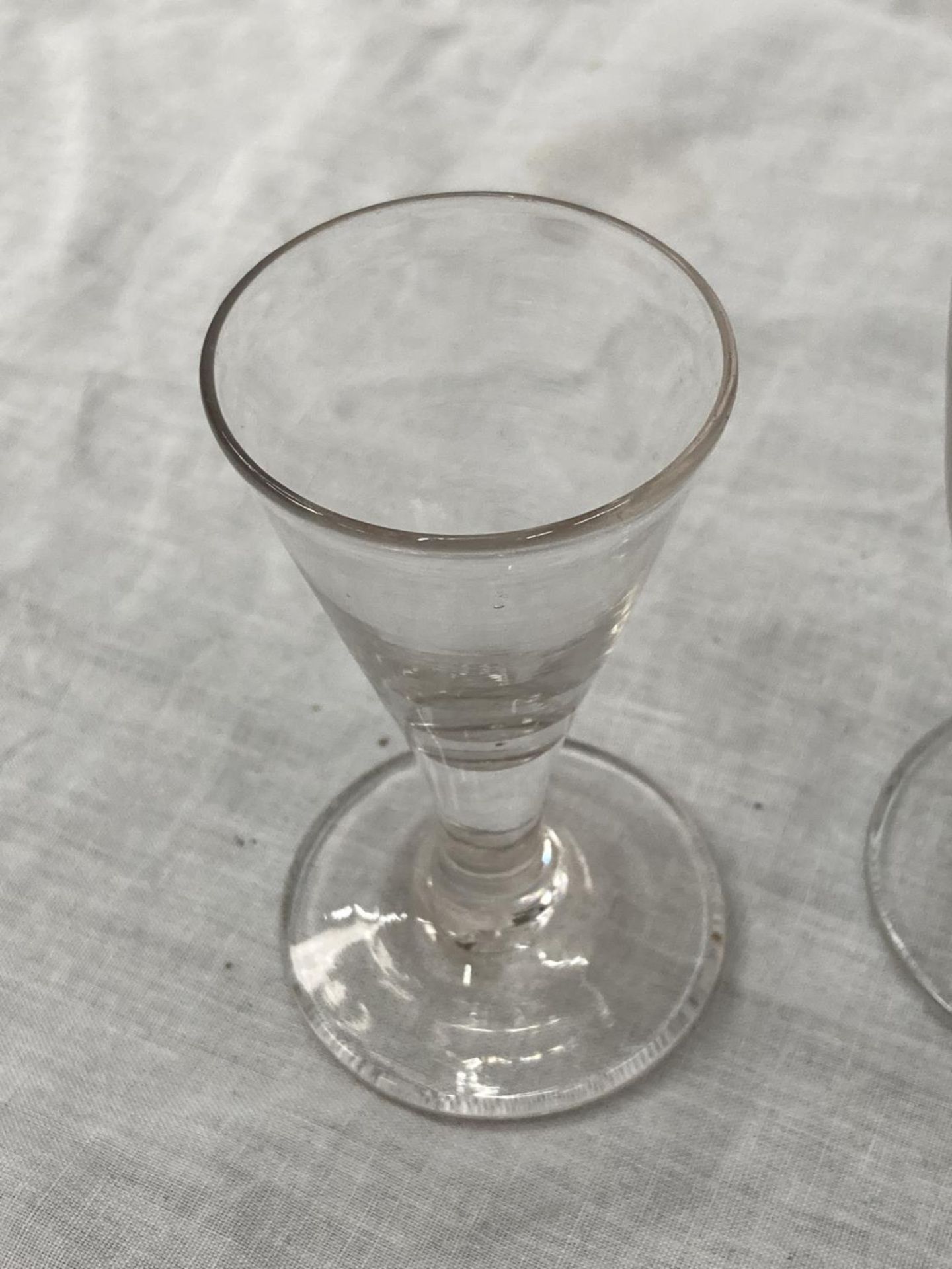 TWO HAND BLOWN CIRCA 19TH CENTURY ALE/WINE GLASSES - Image 2 of 4