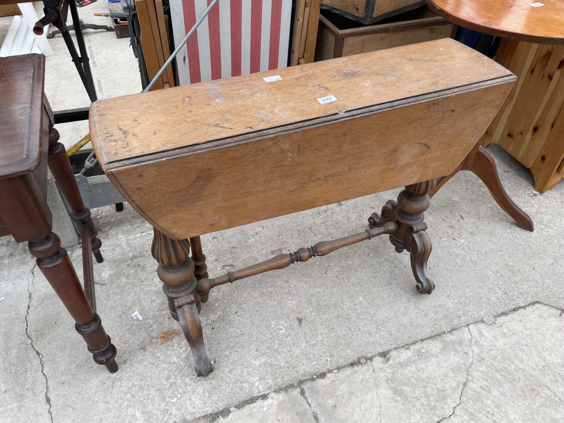 A VICTORIAN SUTHERLAND TABLE, LEAF A/F - Image 4 of 4