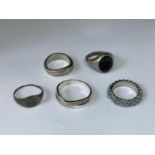 FIVE VARIOUS SILVER RINGS