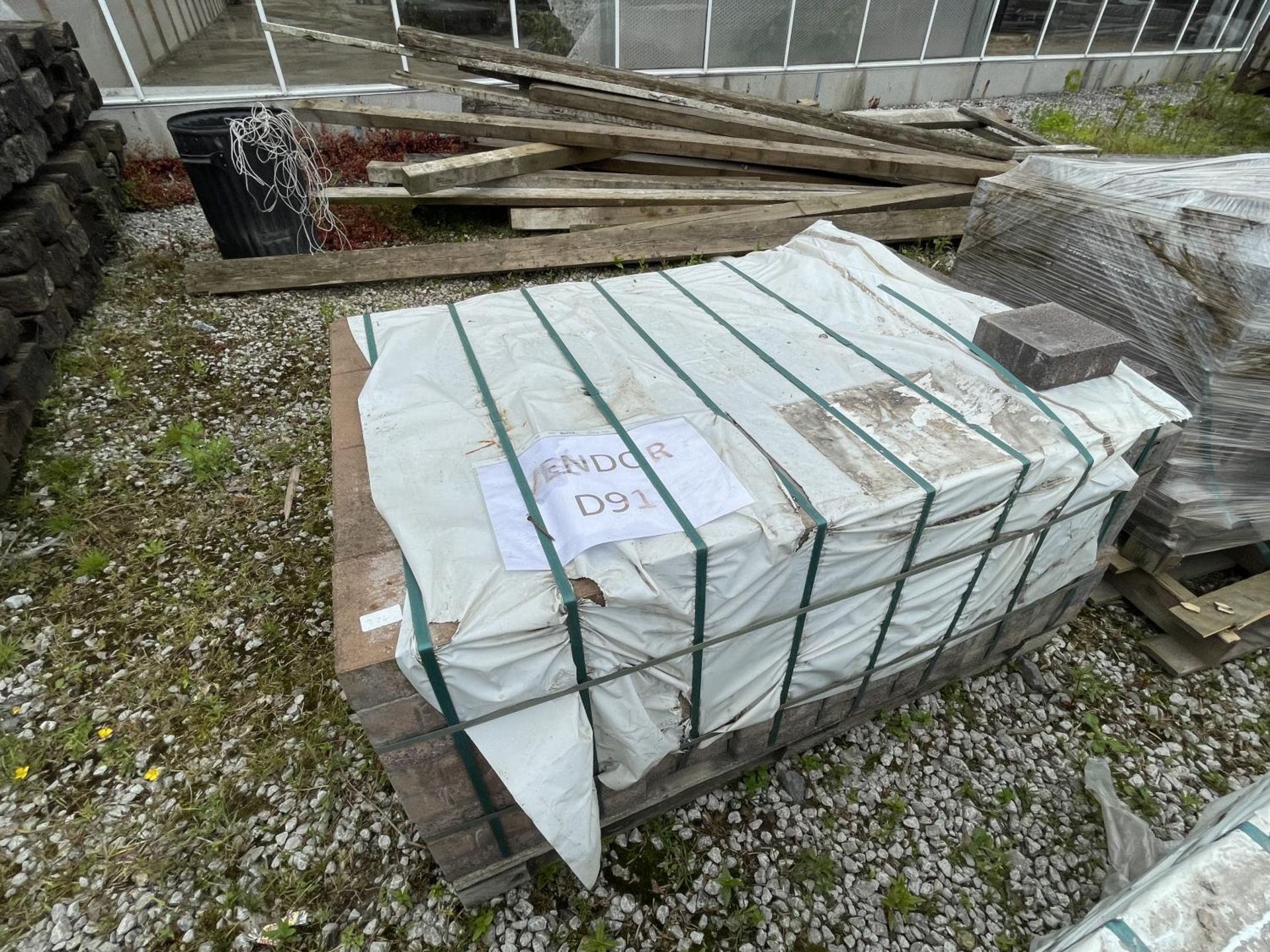 PALLET OF BARLEY PAVORS + VAT