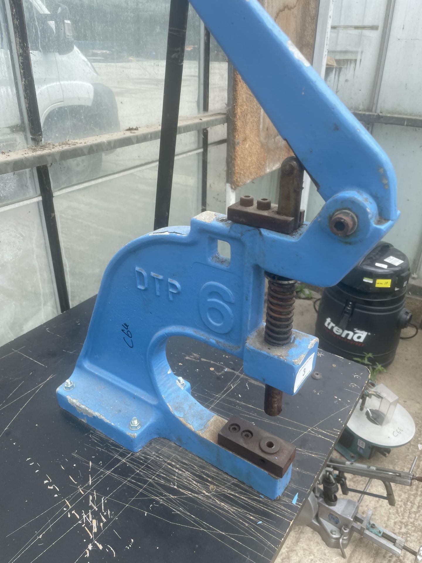 A DTP6 RIVET PRESS NO VAT - Image 2 of 3