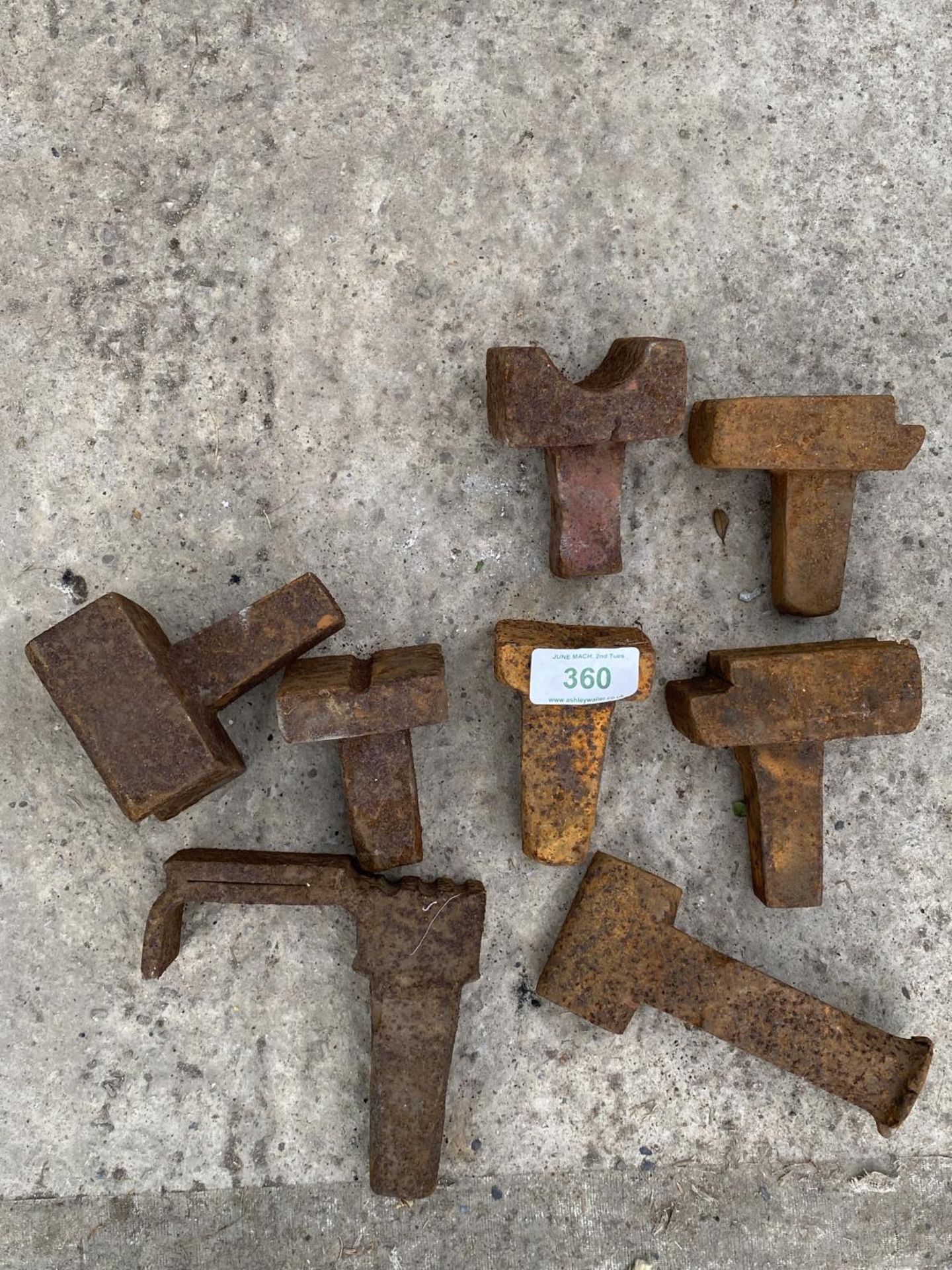 8 X BLACKSMITH ANVIL TOOLS NO VAT