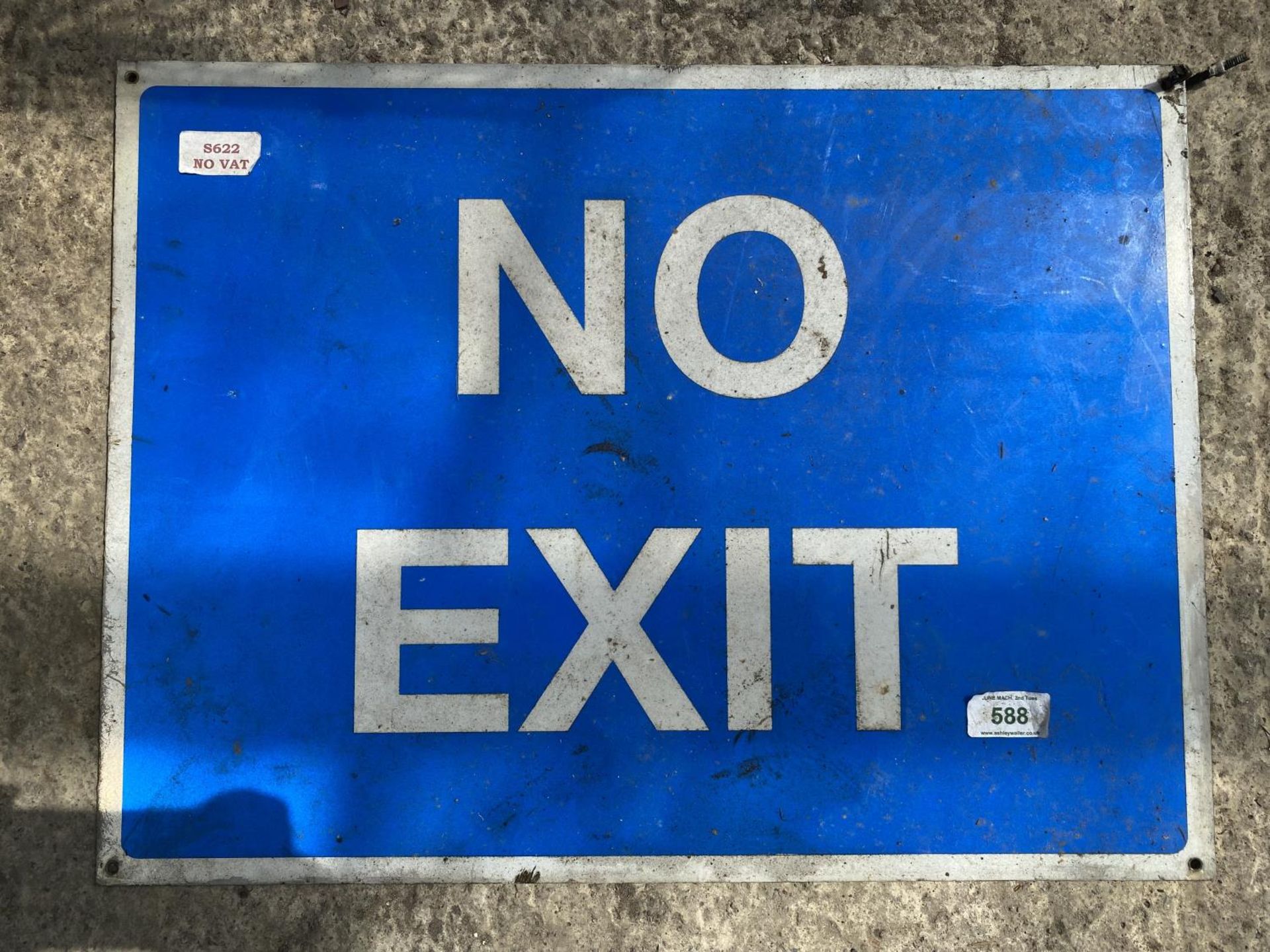 'NO EXIT' SIGN NO VAT