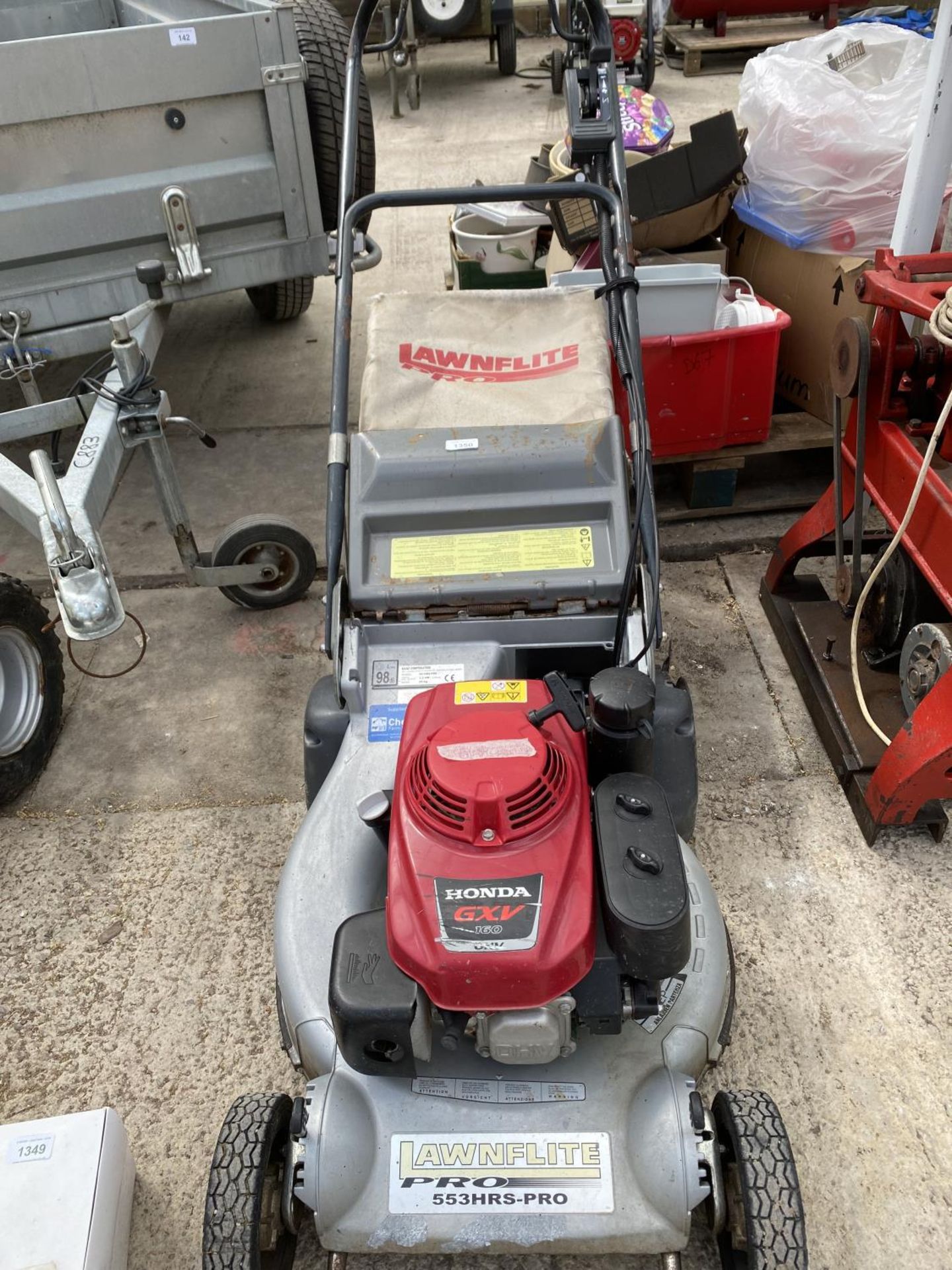 LAWNFLITE PRO 553 HOURS LAWNMOWER NO VAT