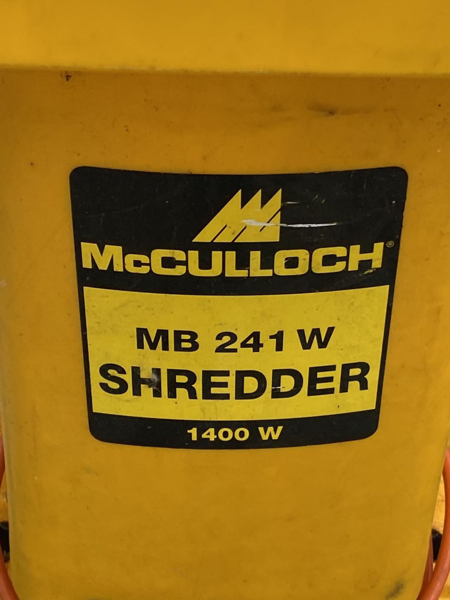 MCCULLOCH MB241W ELECTRIC WOOD/ LEAF SHREDDER - NO VAT