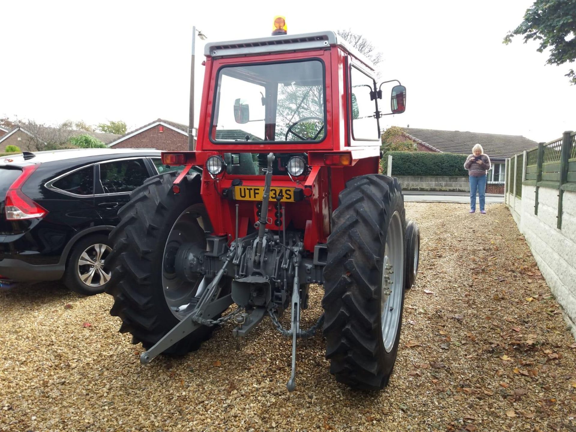 A MASSEY FERGUSON 590 TRACTOR -UTF 234S 4762 HOURS THIS TRACTOR HAS BEEN THE SUBJECT OF A FULL, - Image 2 of 22